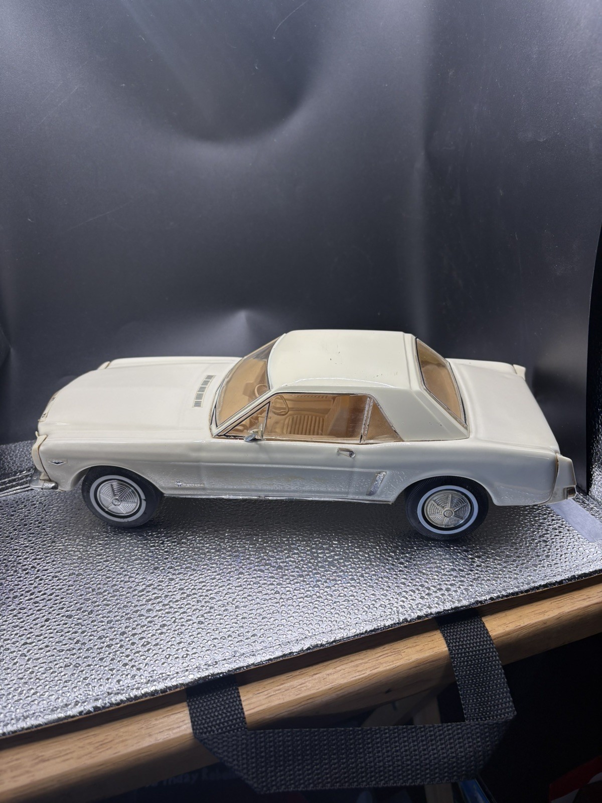 Vintage Jim Beam Ceramic 1964 FORD MUSTANG Decanter Only No Box White/Ivory Vintage Jim Beam Ceramic 1964 FORD MUSTANG Decanter Only No Box White/Ivory