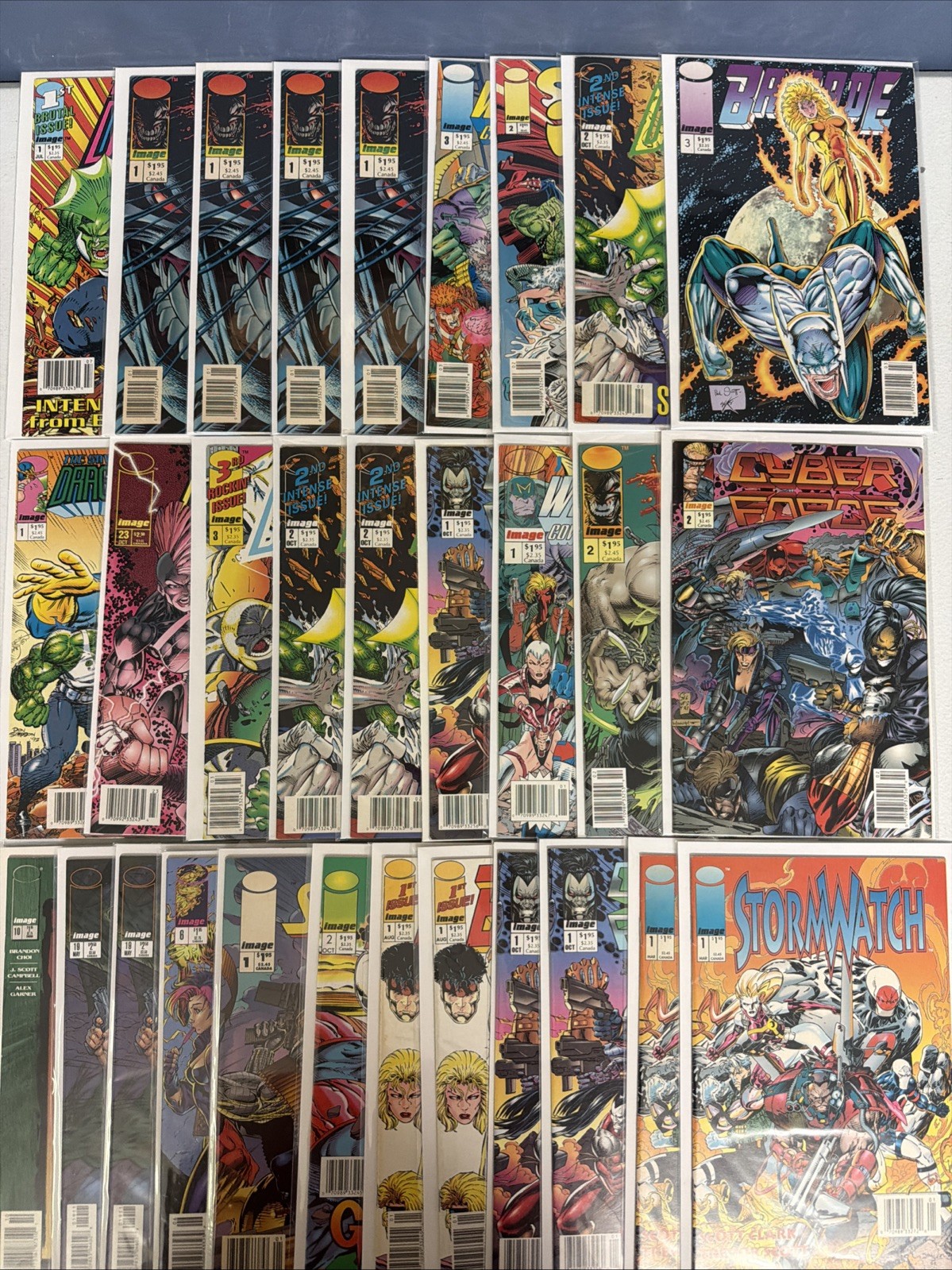 HUGE Image Only NEWSSTAND Lot of 30 Pitt Savage Dragon Wildcats VF *S3