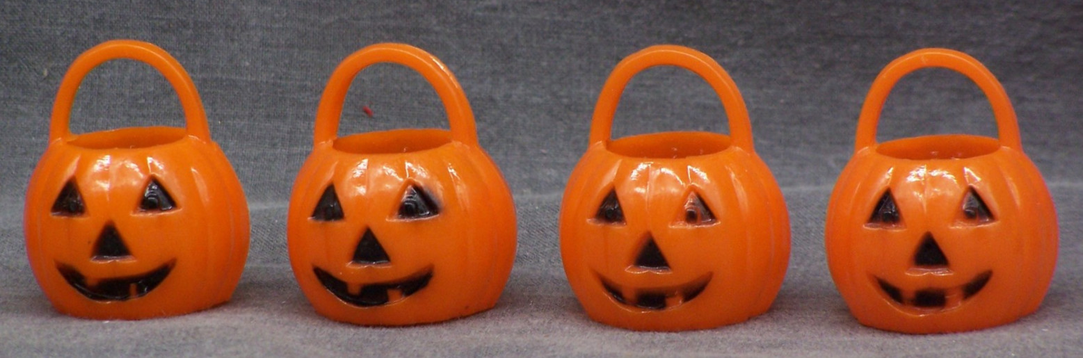4 Vintage Rosbro Halloween Jack O\' Lantern Cupcake 1 5/8\
