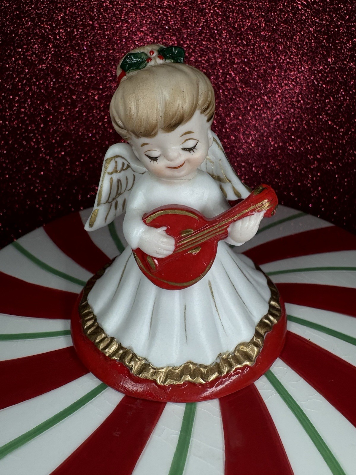 Vtg Lefton Christmas Angel Girl W/ Red Mandolin Holly Leaf Figurine Japan Repair Vtg Lefton Christmas Angel Girl W/ Red Mandolin Holly Leaf Figurine Japan Repair