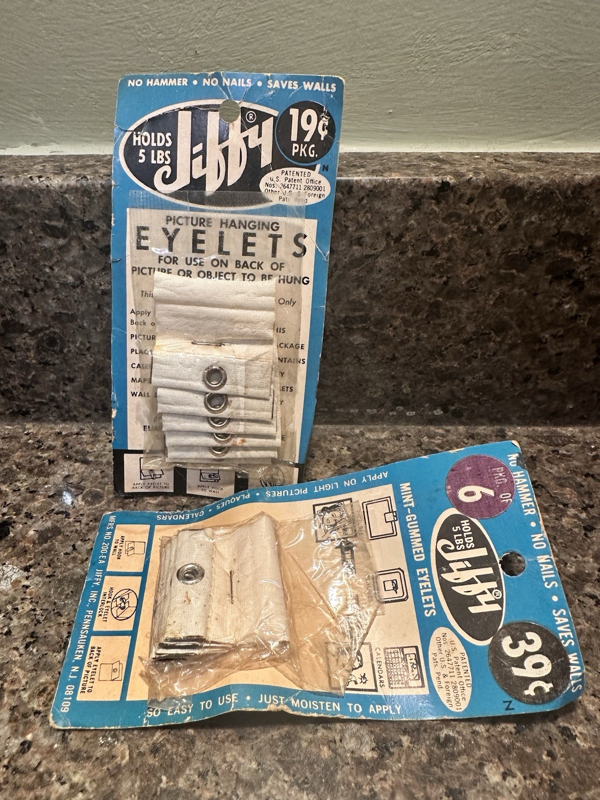 Lot of 2 ( 6 in each) 1964 & 1968 Jiffy Picture Hangers Unopened VINTAGE Lot of 2 ( 6 in each) 1964 & 1968 Jiffy Picture Hangers Unopened VINTAGE