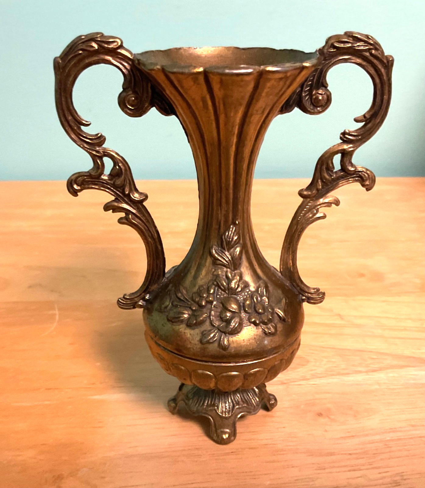 Brass Double Handled Vase, Vintage (1960’s), Made in Italy 5” Brass Double Handled Vase, Vintage (1960’s), Made in Italy 5”