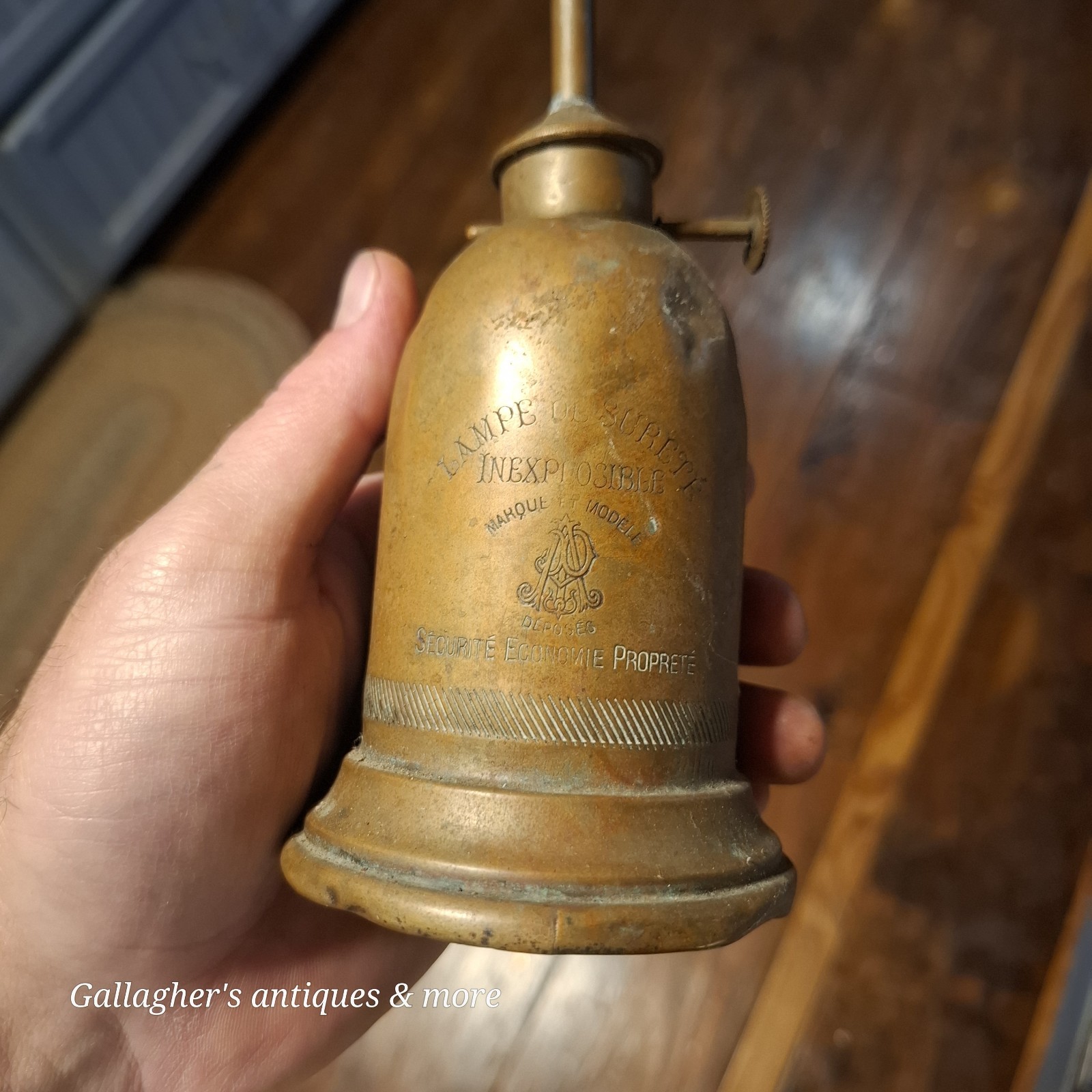 Antique French Brass Lampe de Surete Inexplosible Safety Oil Lamp Kerosene Antique French Brass Lampe de Surete Inexplosible Safety Oil Lamp Kerosene