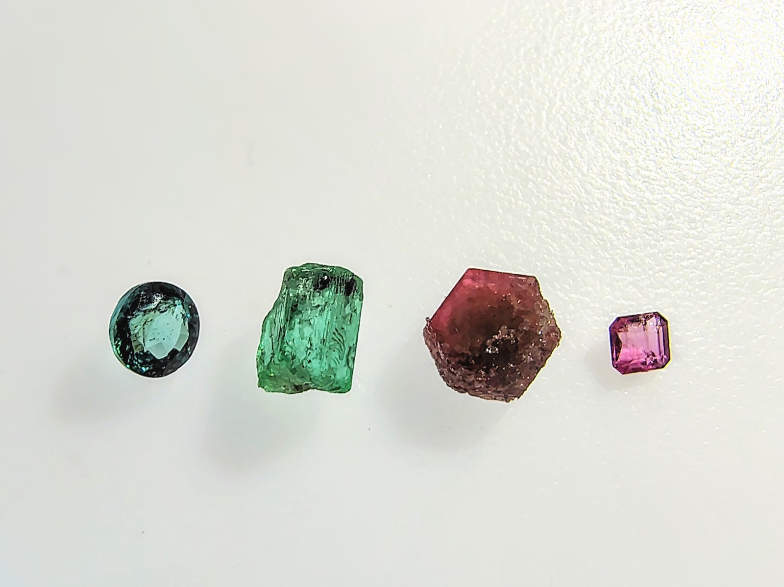 Muzo Emerald + Red Beryl Bixbite Crystal Box Colombia/Utah Ruby Violet Claim