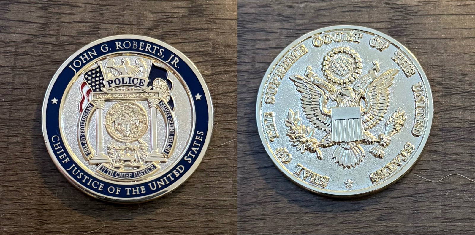 Rare US Supreme Court Police Challenge Coin SCOTUS Chief Justice John Roberts. Rare US Supreme Court Police Challenge Coin SCOTUS Chief Justice John Roberts.