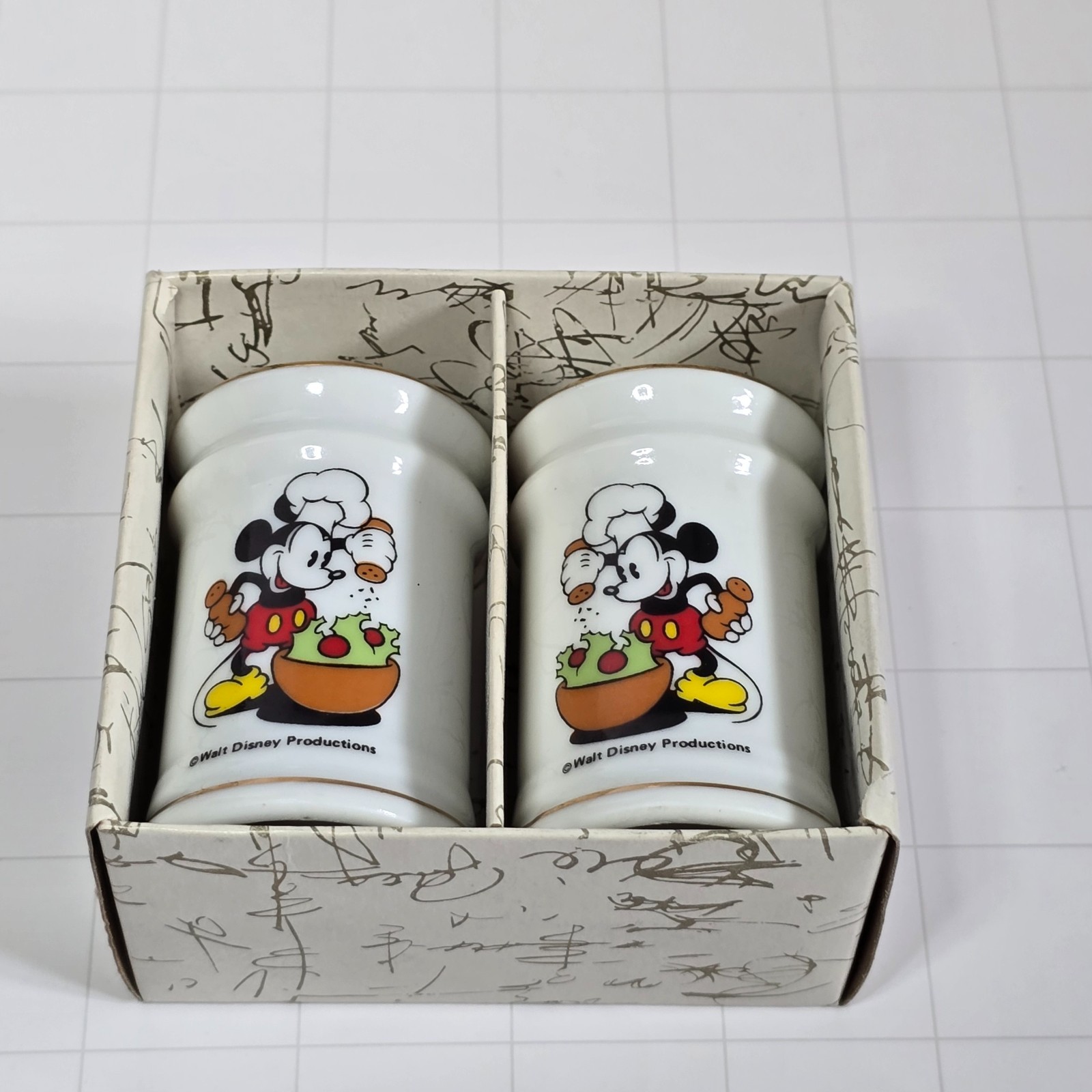 Vintage Walt Disney Productions Chef Mickey Mouse Japan Salt Pepper Shakers Set Vintage Walt Disney Productions Chef Mickey Mouse Japan Salt Pepper Shakers Set