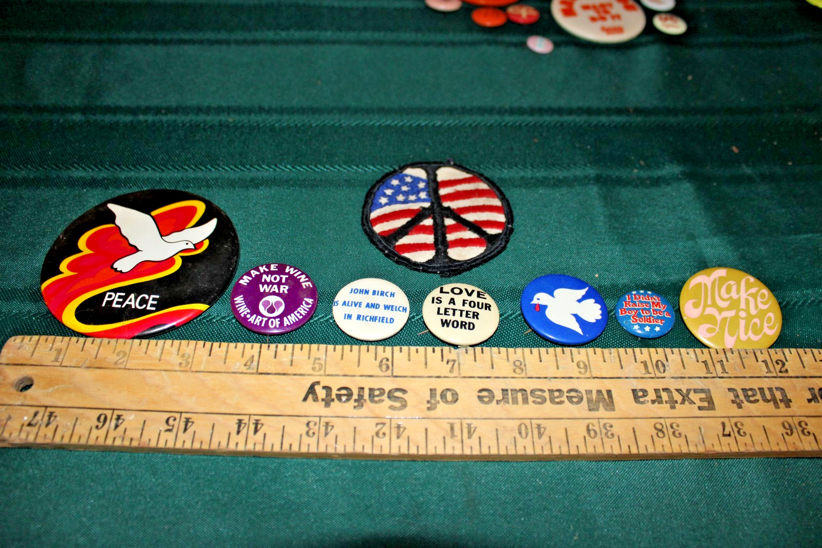 ORIGINAL 1960'S HIPPIE PEACE PINS PLUS PATCH JOHN BIRCH WOODSTOCK SUMMER OF LOVE ORIGINAL 1960'S HIPPIE PEACE PINS PLUS PATCH JOHN BIRCH WOODSTOCK SUMMER OF LOVE