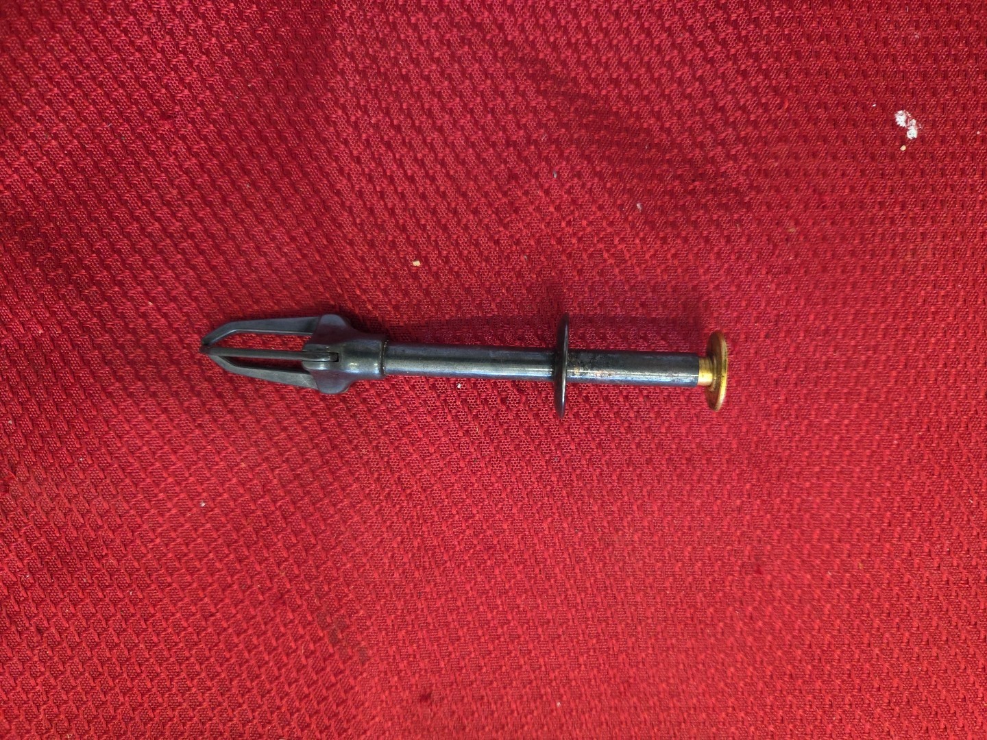 Vintage Olive/ Sugar Cube Grabber