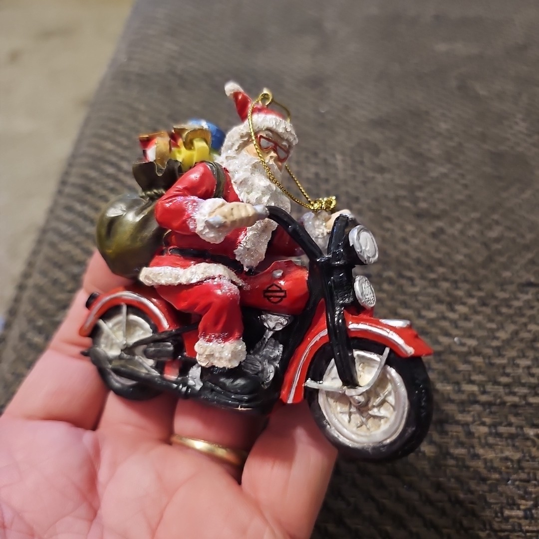 2005 Harley Davidson Santa Resin Ornament 4.5