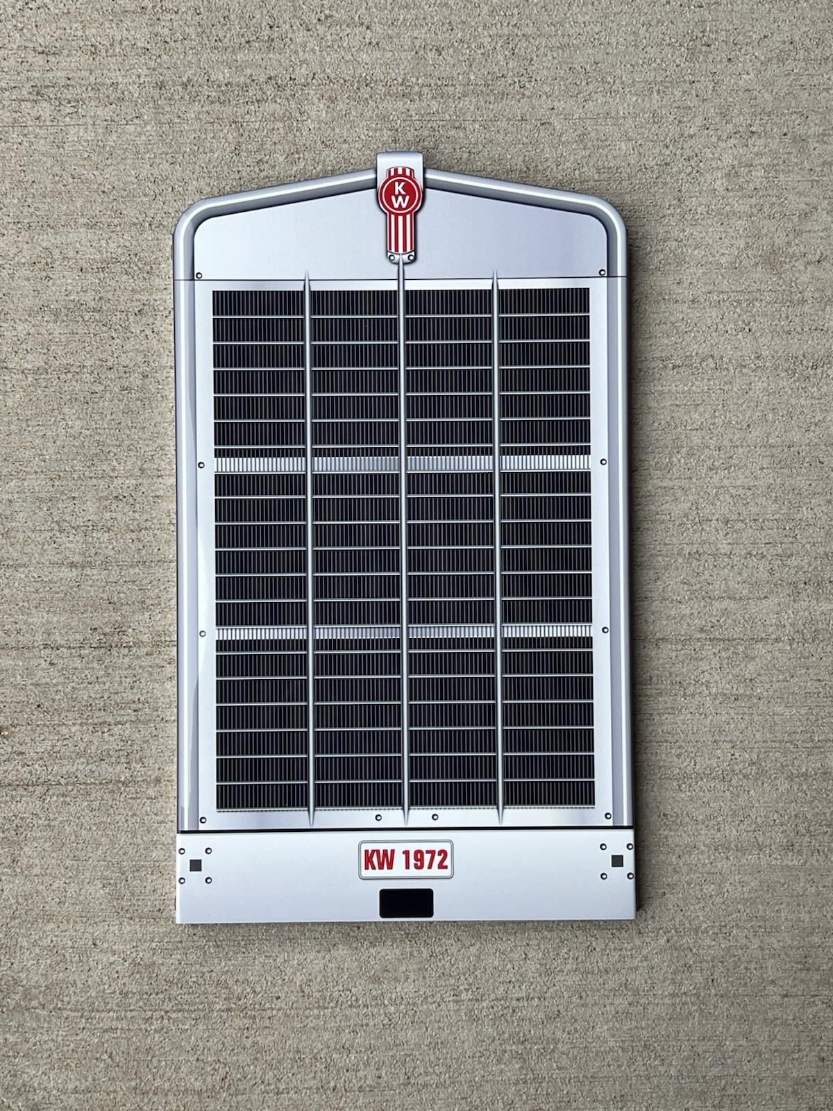 WOW 1972 KENWORTH Truck Grill 3d Wall Art Sign. WOW 1972 KENWORTH Truck Grill 3d Wall Art Sign.