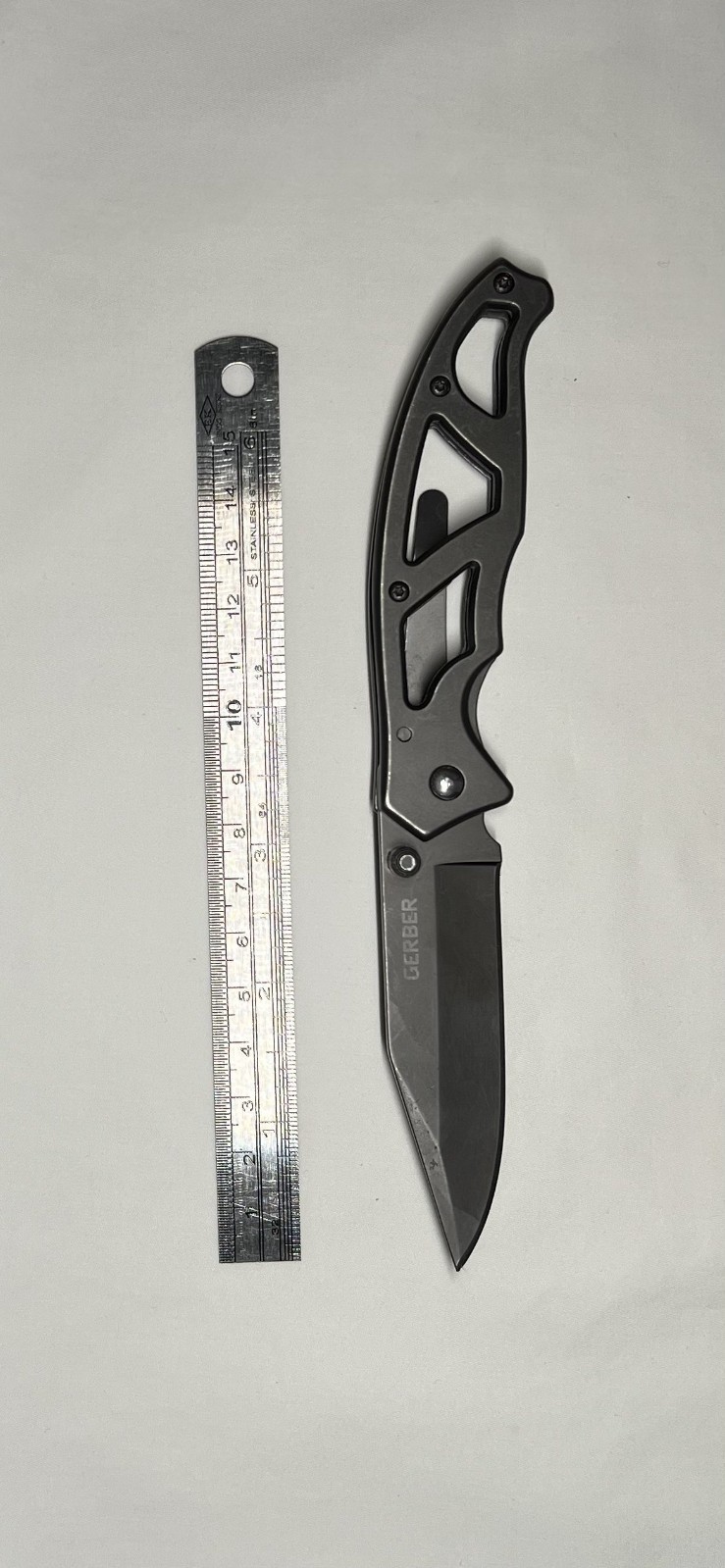 GERBER PARAFRAME AMAZING CONDITION 50% OFF OF NEW PRICE GERBER PARAFRAME AMAZING CONDITION 50% OFF OF NEW PRICE
