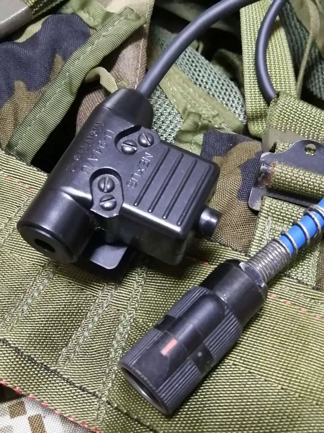 US PELTOR Black Connector Ver. U94/TCA-U94 PTT For PRC148 152 MBITR Radio