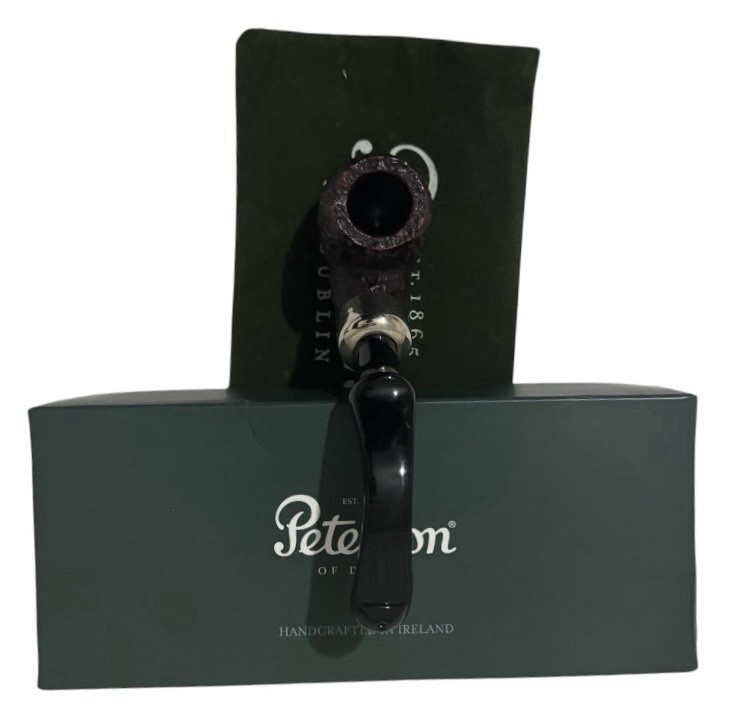 PETERSON Standard System Rustic Briar Pipe 317, NEW & VERY RARE PETERSON Standard System Rustic Briar Pipe 317, NEW & VERY RARE