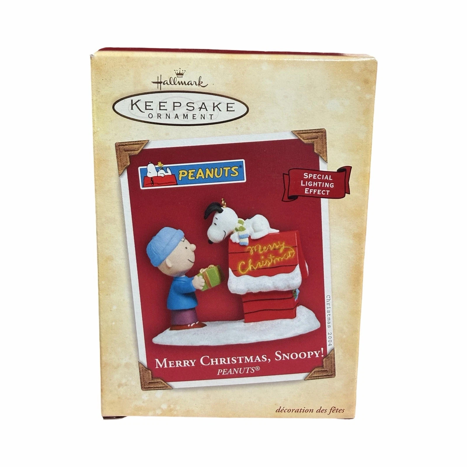 2004 Hallmark Merry Christmas, Snoopy Ornament - Peanuts - Charlie Brown--522-35 2004 Hallmark Merry Christmas, Snoopy Ornament - Peanuts - Charlie Brown--522-35