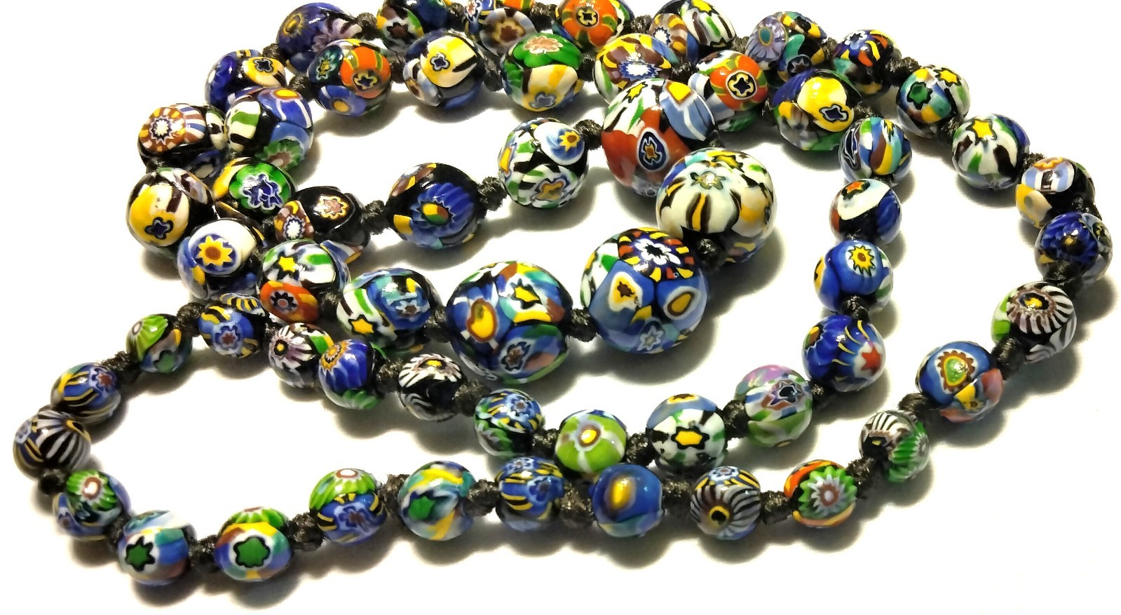 Vintage/Antique Venetian Millefiori Round Glass Beads Beaded Necklace