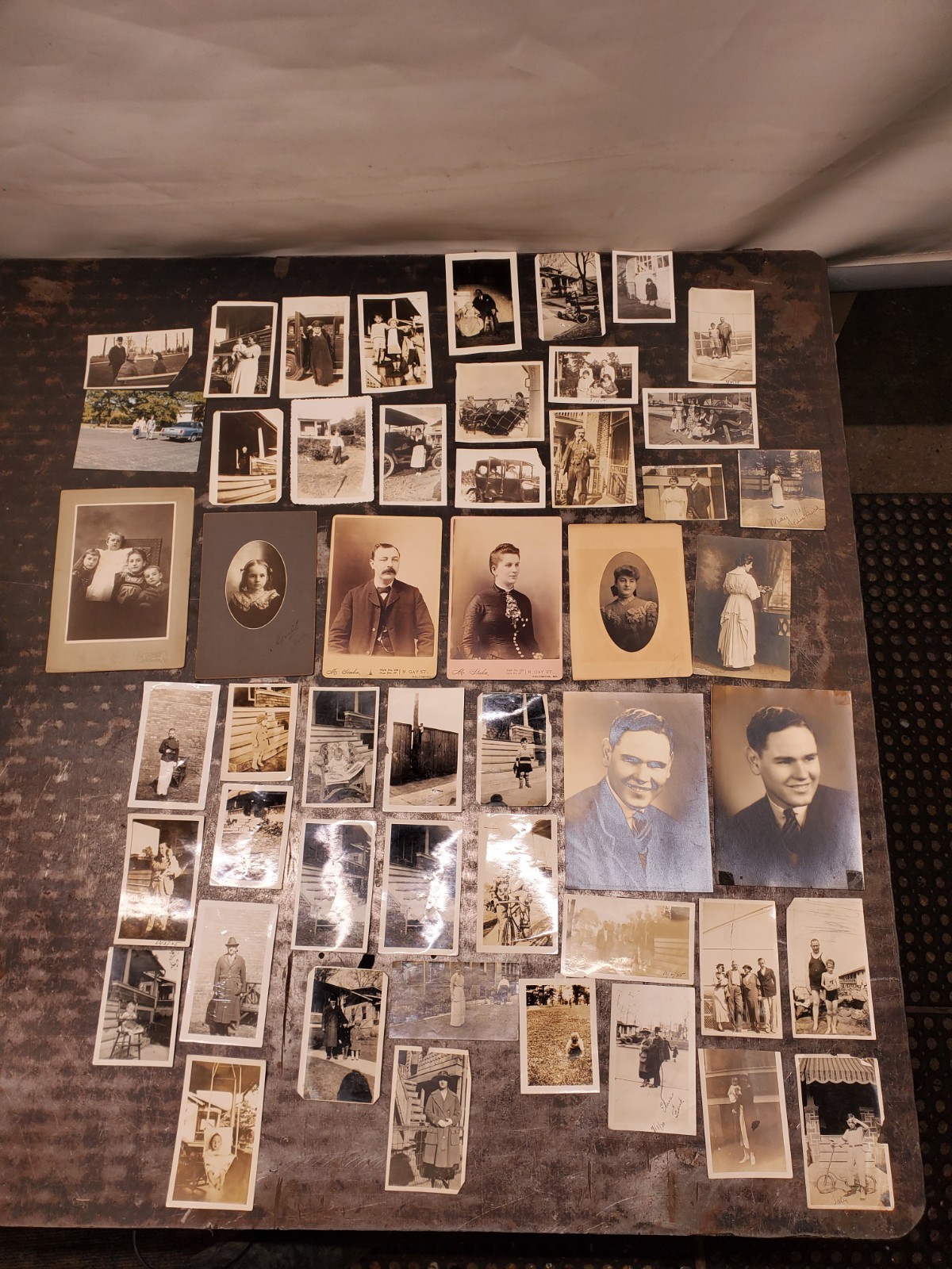 Big Lot Of Antique Photos. Same Family. In Pretty Good Shape