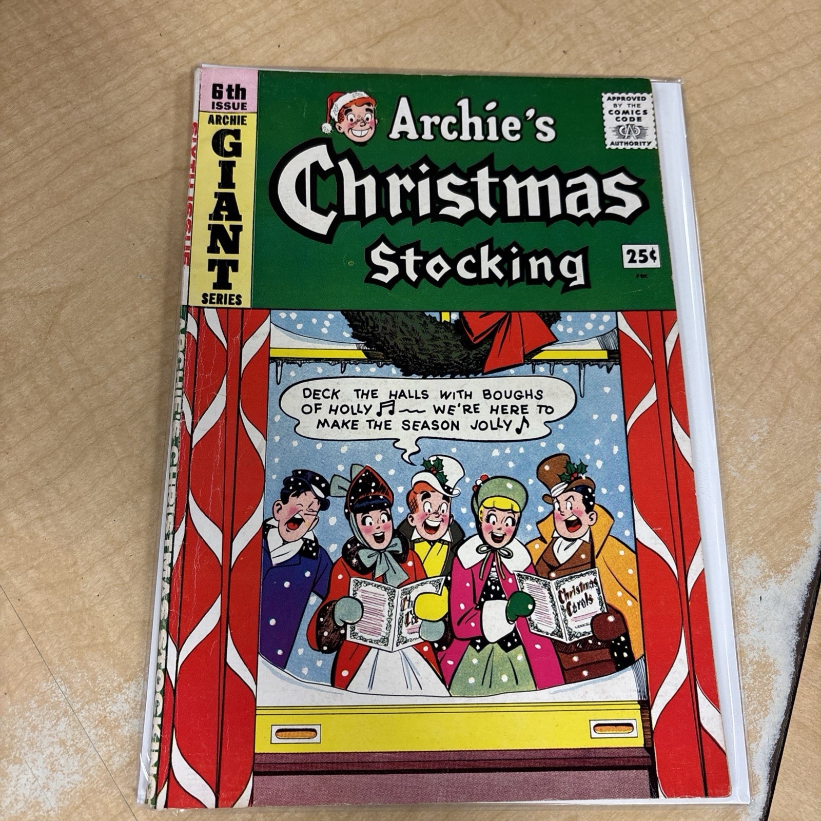 Archie Christmas stocking. Archie Giant Series 6th issue. Very nice condition 