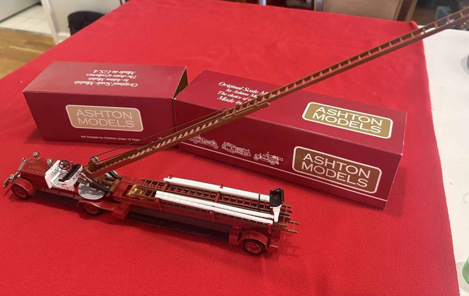 RARE ASHTON FIRE TRUCK  MODEL AH-46   NASHUA Fire Dept Aerial Ladder in Miami