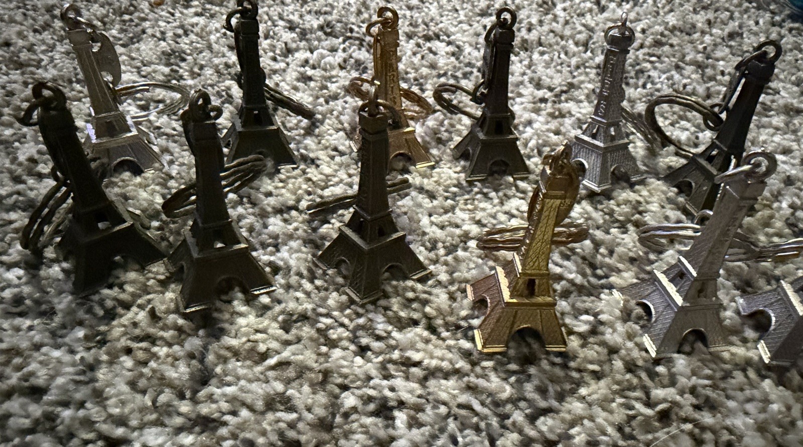 Vintage Eiffel Tower Souvenir Keychain Keyring From Paris France