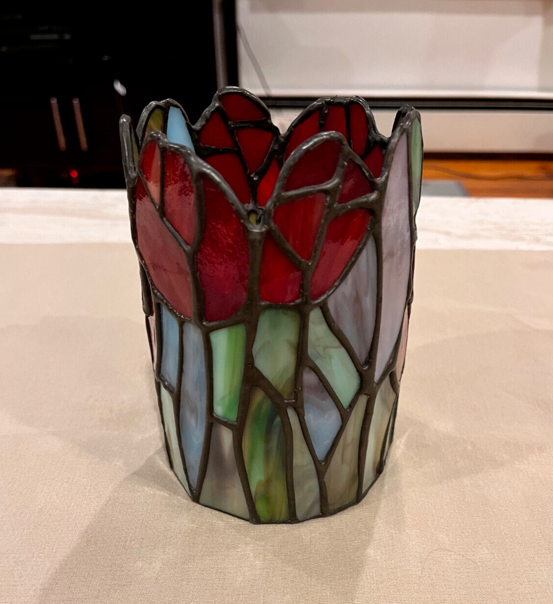 Exquisite MEYDA Vintage 90s Tiffany STYLE Tulips Glass Tealight Votive Holder Exquisite MEYDA Vintage 90s Tiffany STYLE Tulips Glass Tealight Votive Holder