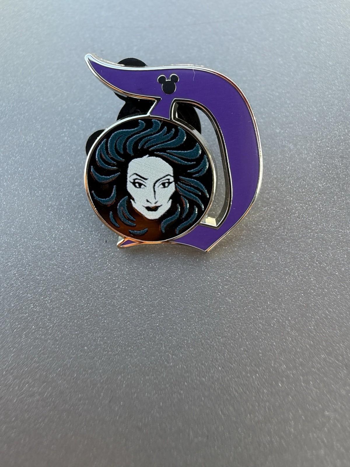 2026 HIDDEN DISNEY MYSTERY WAVE B PIN GOTHIC D MADAME LEOTA HAUNTED MANSION DLR