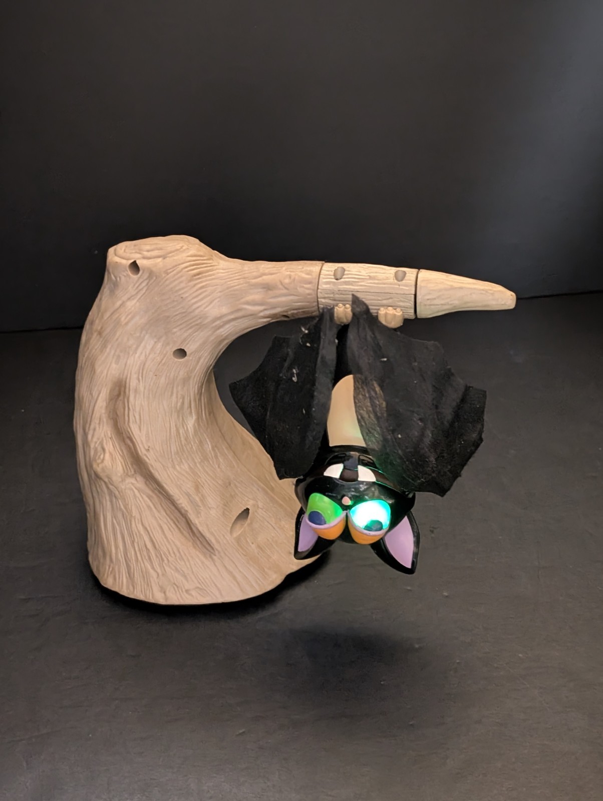 Gemmy Spinning Bat Animated Plays Spin Me Round W/Lights Tested Gemmy Spinning Bat Animated Plays Spin Me Round W/Lights Tested