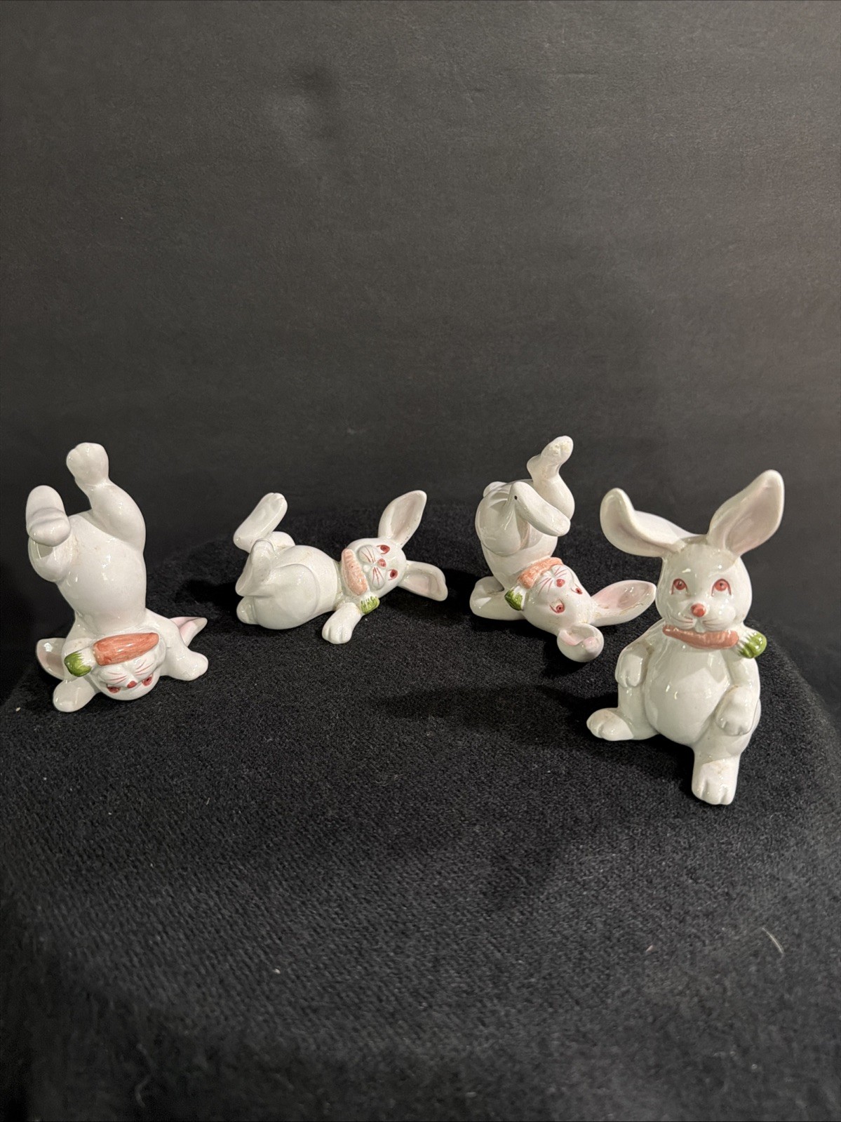 Vintage 1978 Hand Painted Japan Ceramic Bunny Rabbit Figurine Set Of 4 Vintage 1978 Hand Painted Japan Ceramic Bunny Rabbit Figurine Set Of 4