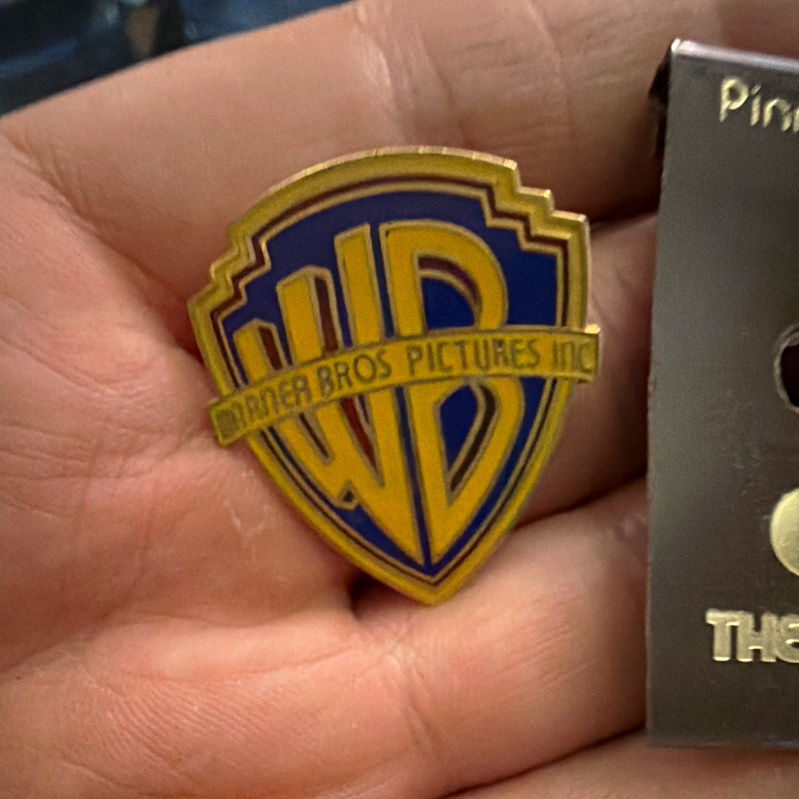 Vintage Warner Bros Pictures Inc Enamel Pin Pinnacle Designs Studios Shield Card