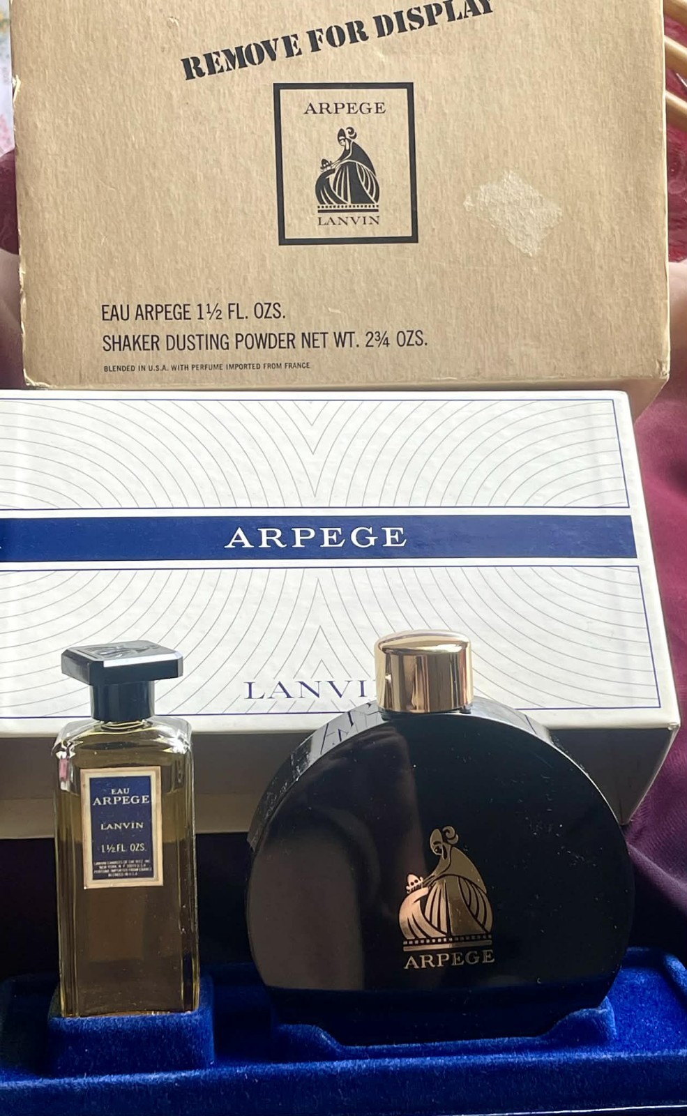 VINTAGE ARPEGE LANVIN SET Eau Arpege 1 1/2 oz & Powder 2 3/4 oz sealed FRANCE VINTAGE ARPEGE LANVIN SET Eau Arpege 1 1/2 oz & Powder 2 3/4 oz sealed FRANCE