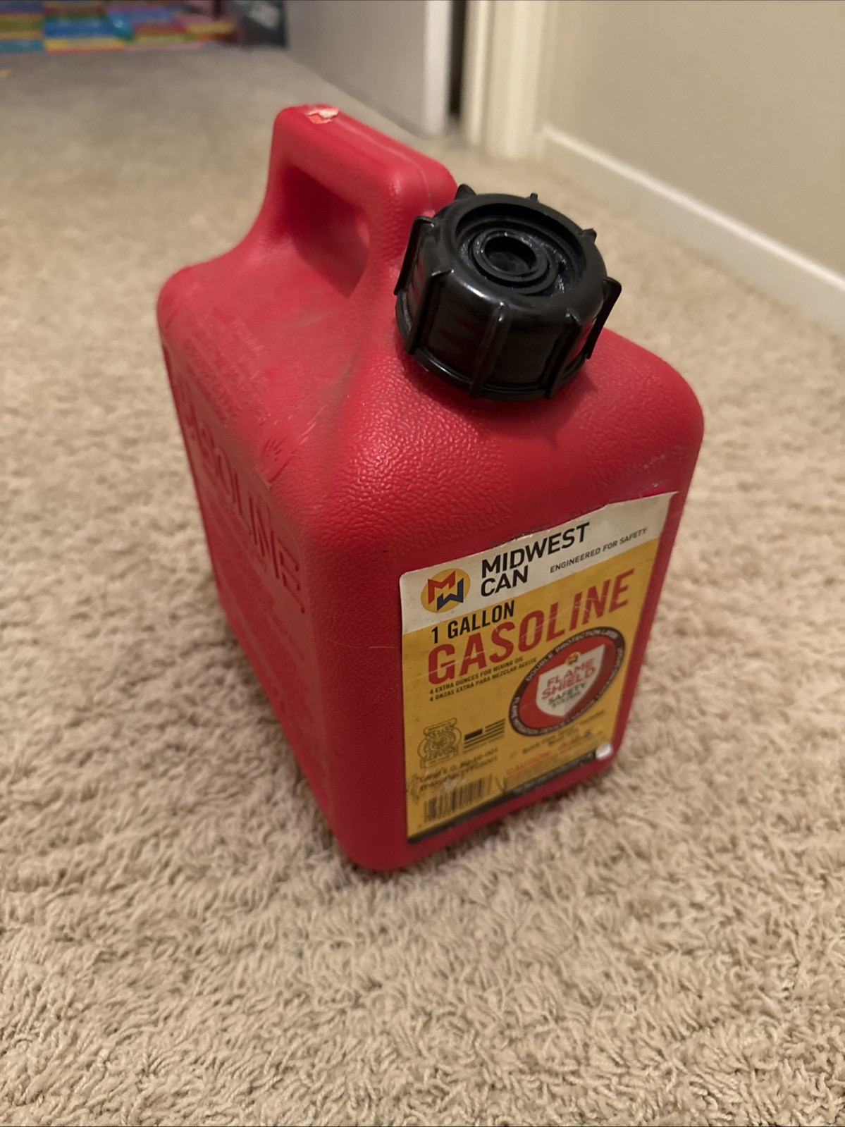 Midwest Can 1 Gallon Plastic Gasoline Can