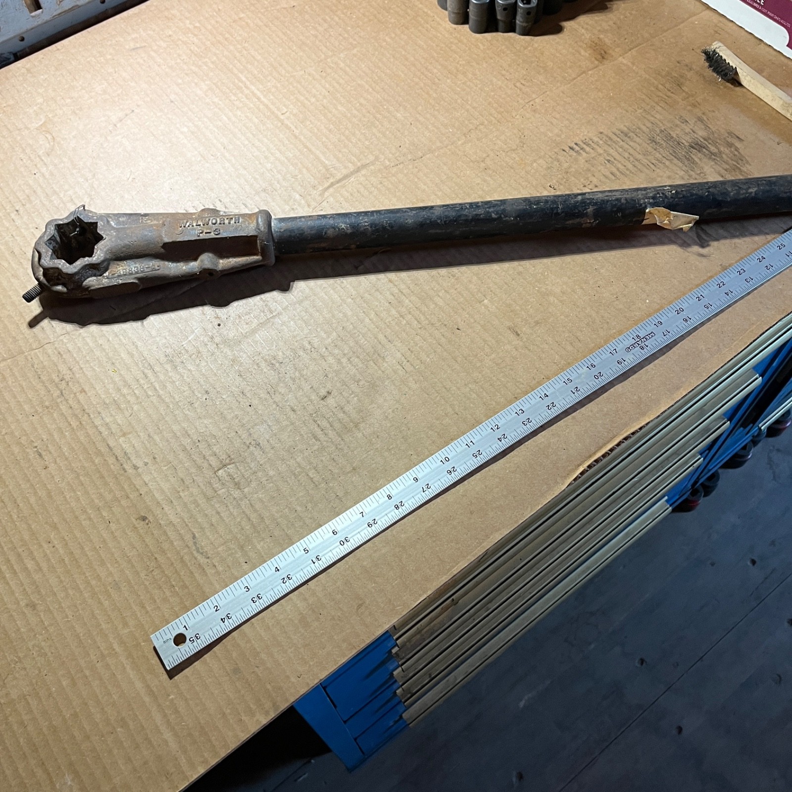 Vtg Antique WALWORTH MFG Pipe Wrench P-3  8 point v-38838-a - C