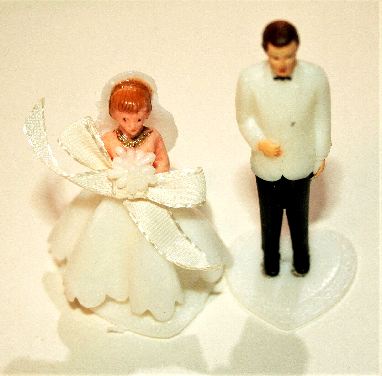 Vtg Plastic & Ribbon Bride & Groom Wedding 2\