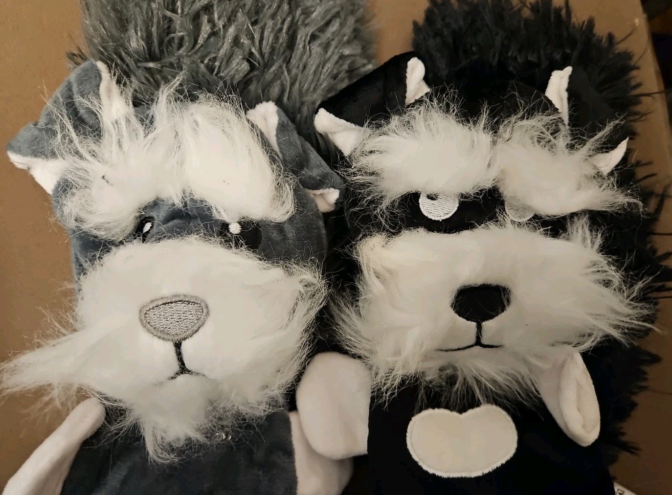 2 Pc Giant Standard Minature Schnauzer No Stuffing Flat Squeaky Dog Toys FS