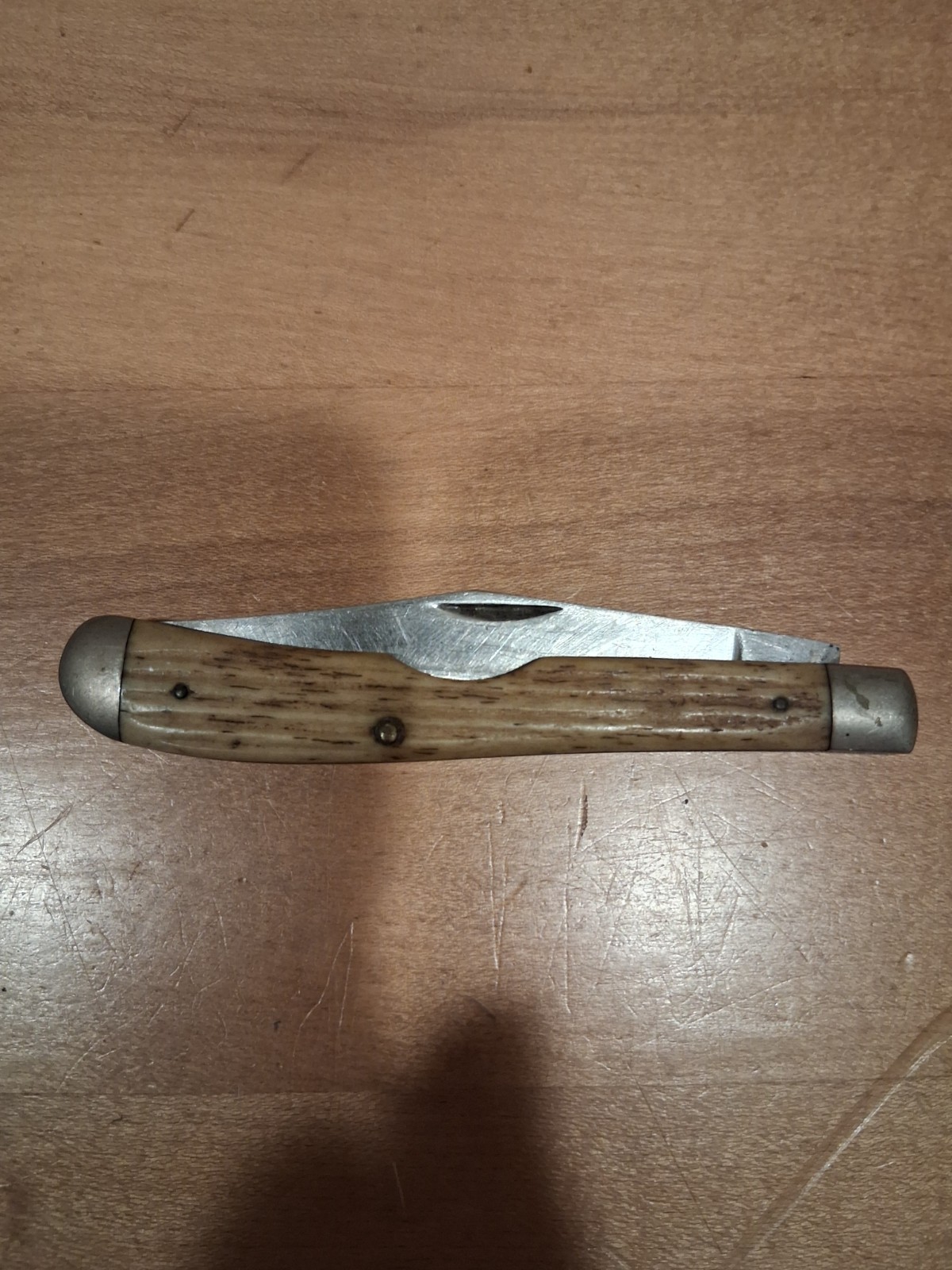 Vintage Queen Steel USA Easy Open Pocket Knife