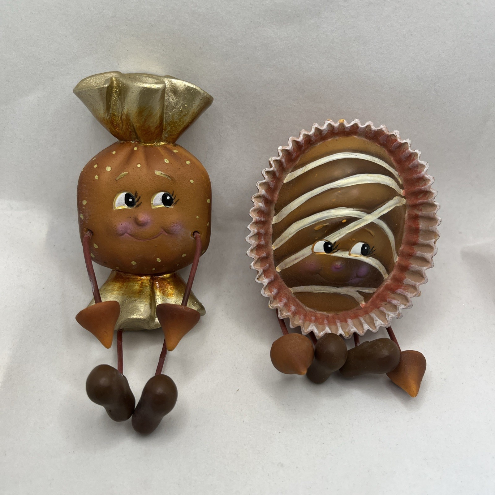 WMG Whimsical Shelf Sitters Figurines Sweet Treats Set of 2 WMG Whimsical Shelf Sitters Figurines Sweet Treats Set of 2