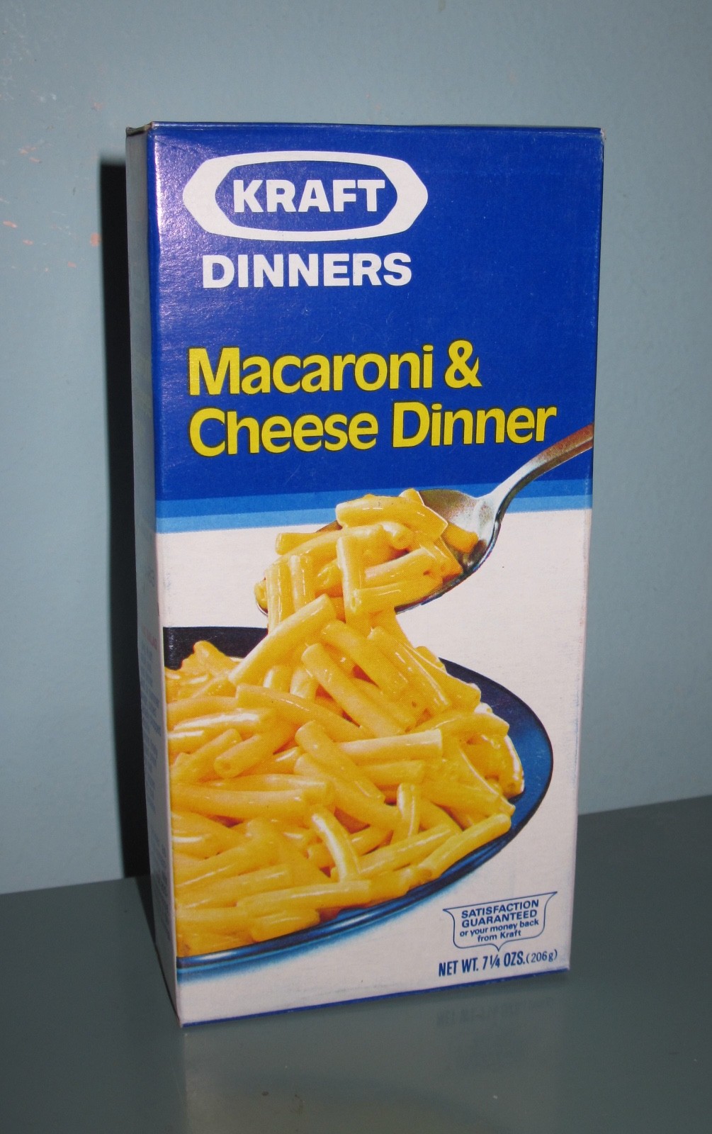 Vintage 1983 Kraft Macaroni and Cheese Dinner Box - Unopened Vintage 1983 Kraft Macaroni and Cheese Dinner Box - Unopened