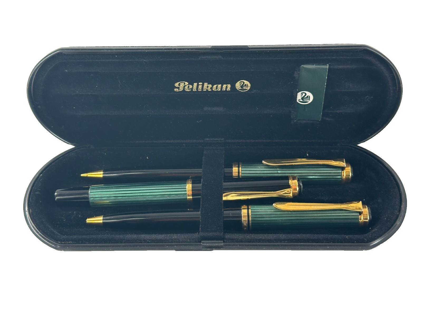 Vintage Pelikan Souveran Green/Black Fountain Pen Set of 3 Vintage Pelikan Souveran Green/Black Fountain Pen Set of 3