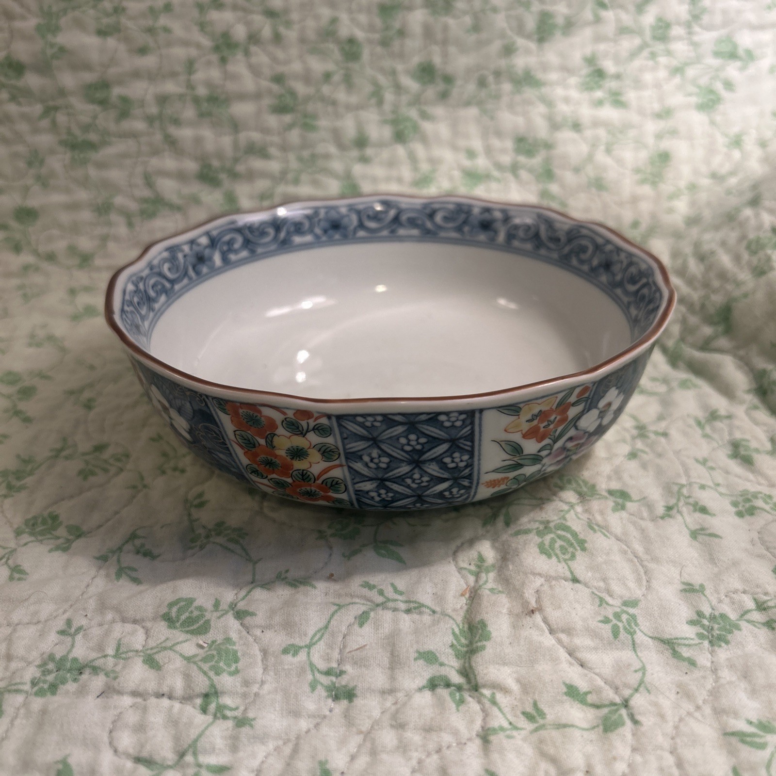 Vintage Japanese Arita Yaki Serving Bowl Hand Painted Porcelain Bowl Vintage Japanese Arita Yaki Serving Bowl Hand Painted Porcelain Bowl