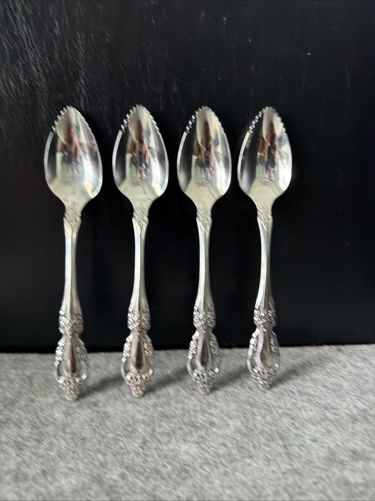 4 Oneida Raphael Distinction Deluxe Stainless Grapefruit Fruit Spoon