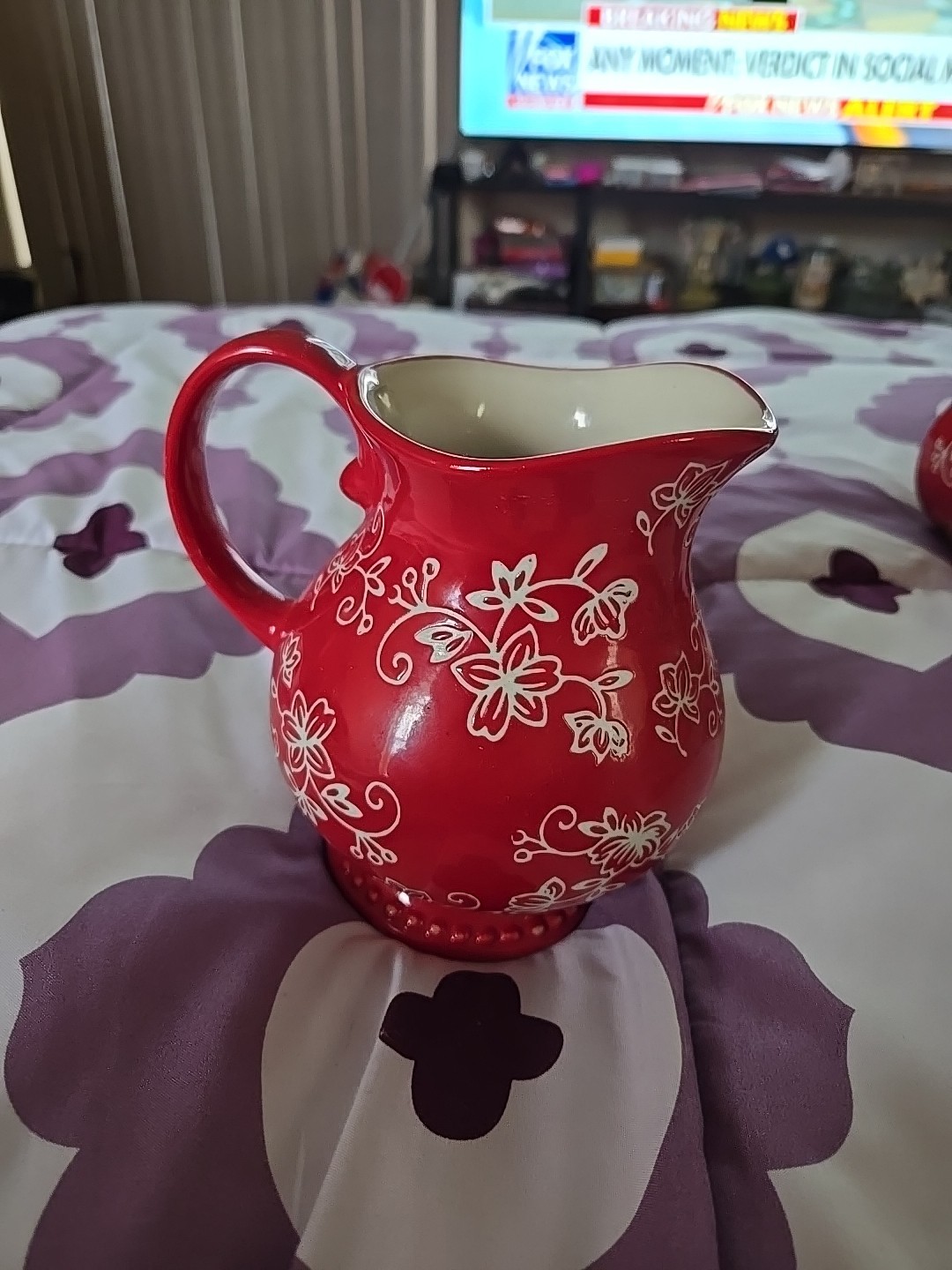 Temptations By Tara 18 oz. Floral Lace Red Pitcher/ Creamer KFIXNG184276 B63