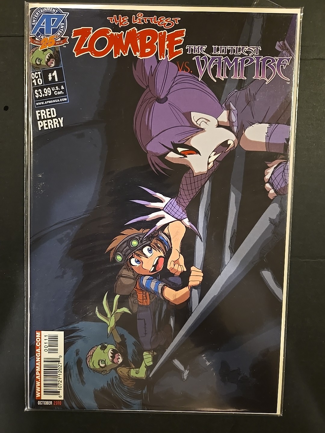 The Littlest Zombie Vs. the Littlest Vampire #1 (Antarctic Oct 2010) - Bag&Board The Littlest Zombie Vs. the Littlest Vampire #1 (Antarctic Oct 2010) - Bag&Board