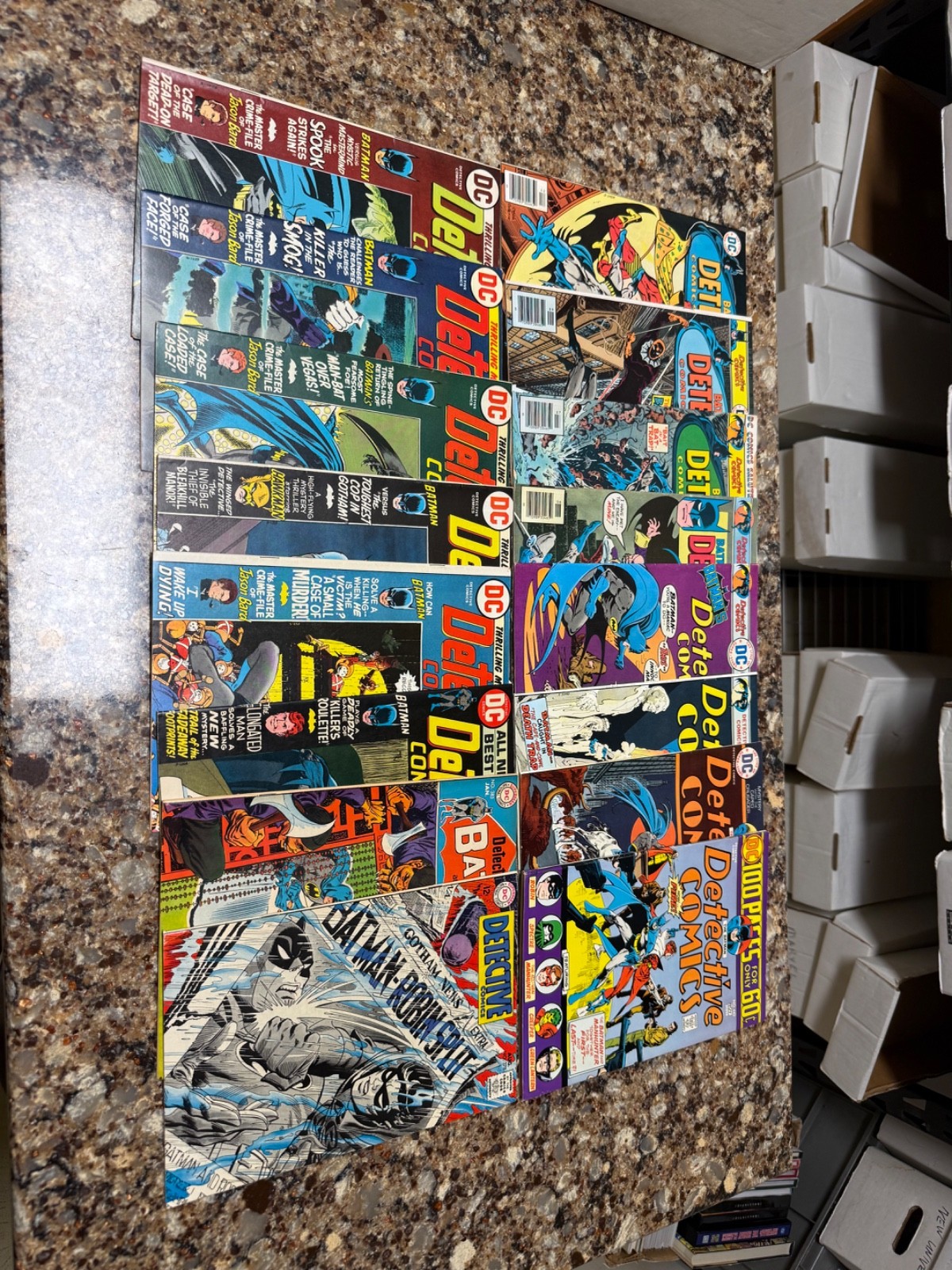 DETECTIVE COMICS 378 - 466 16 BOOKS MOSTLY HIGHER GRADES BATMAN AND ROBIN DETECTIVE COMICS 378 - 466 16 BOOKS MOSTLY HIGHER GRADES BATMAN AND ROBIN