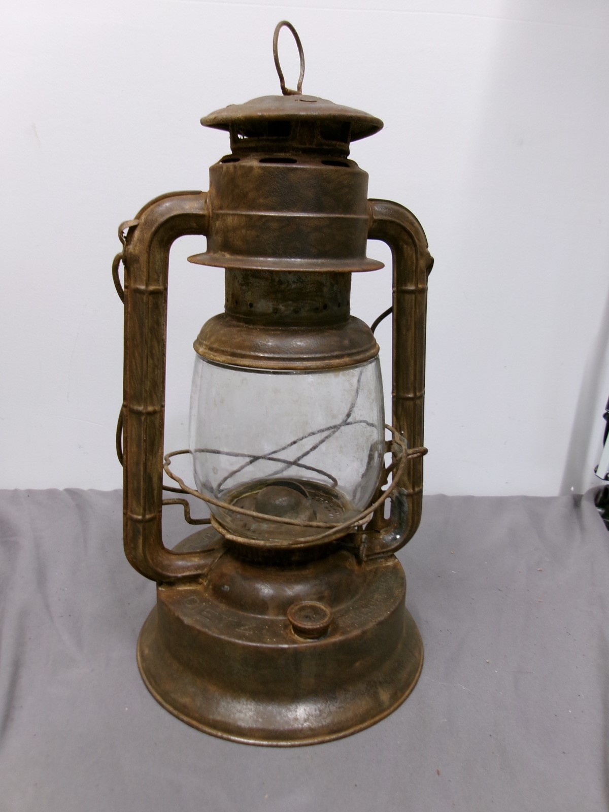 Antique Kerosene Dietz No. 2 D-Lite Lantern Clear Glass Embossed NY USA Antique Kerosene Dietz No. 2 D-Lite Lantern Clear Glass Embossed NY USA