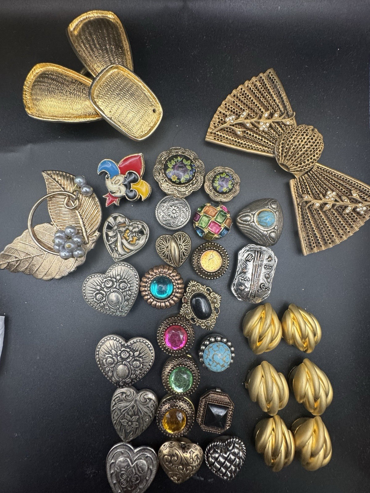 Vintage 28Button Covers Jeweled Faux Gold & Silver/3 bukkles Bow Junk Craft Lot Vintage 28Button Covers Jeweled Faux Gold & Silver/3 bukkles Bow Junk Craft Lot