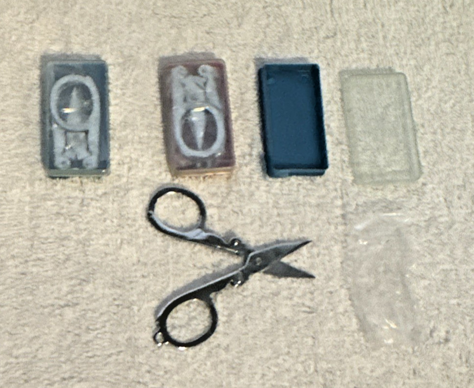 Vintage West Lake Trip Scissors 3 Boxed Folding PRC Travel Compact Scissors