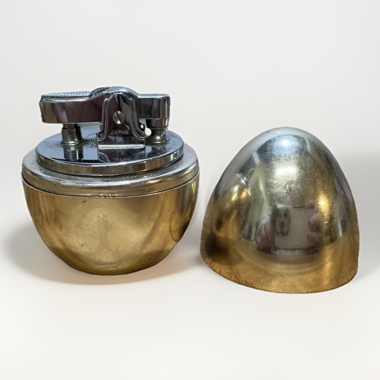 Vintage Rare Egg Shaped Table Lighter Retro Brass Chrome Lighter Japan Made Vintage Rare Egg Shaped Table Lighter Retro Brass Chrome Lighter Japan Made