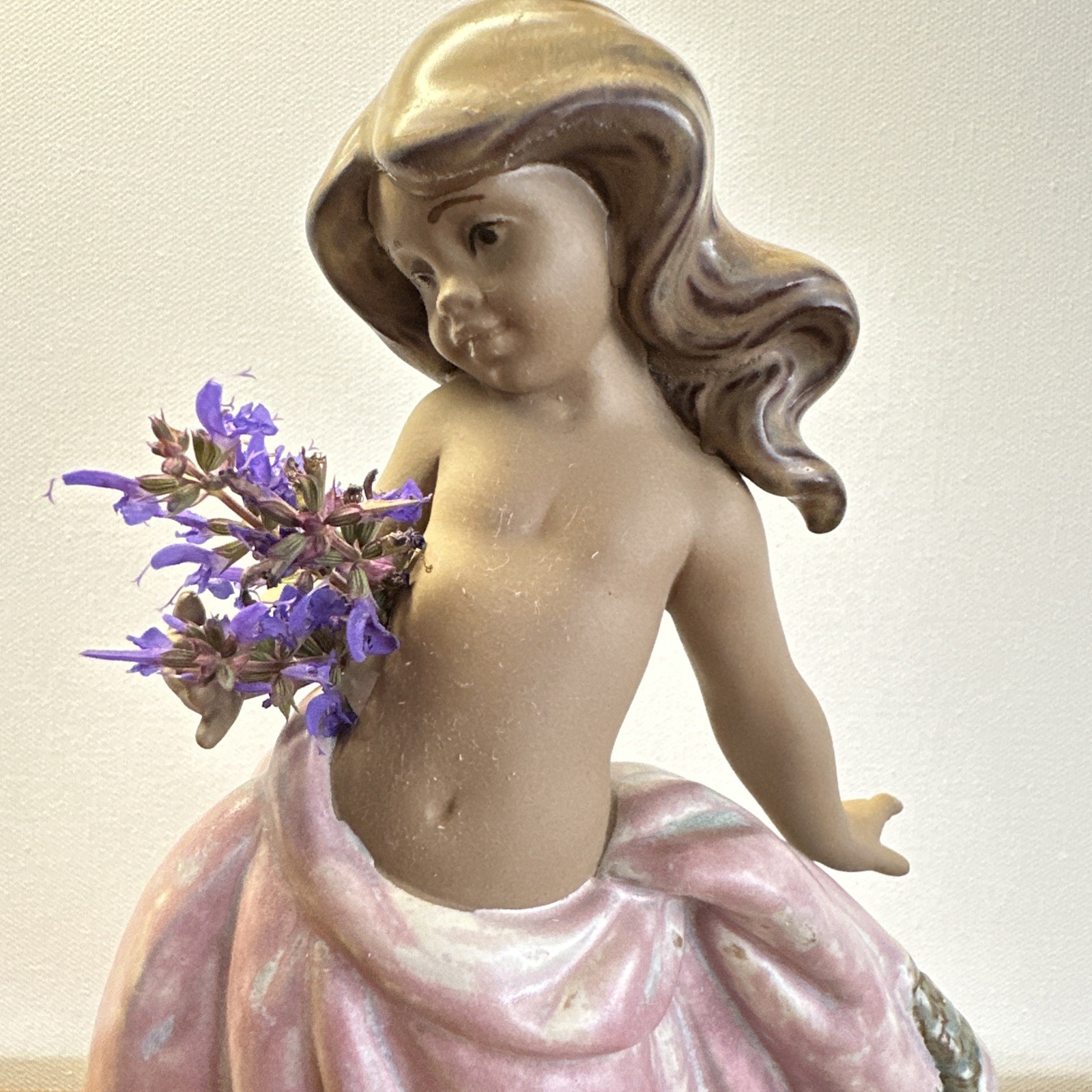 LLADRO LITTLE PEASANT GIRL PINK 12332 GRES FINISH 7.5\