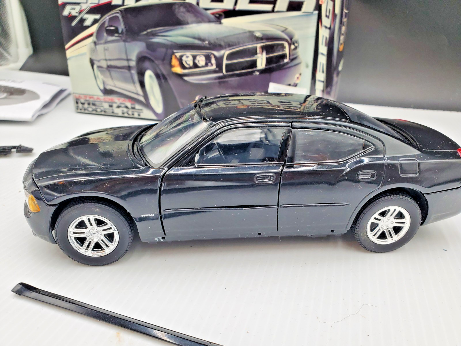 🔥🚦Testors Dodge Charger R/T 1:24 Ultra Detail Metal Model Kit #462002N Diecast 🔥🚦Testors Dodge Charger R/T 1:24 Ultra Detail Metal Model Kit #462002N Diecast