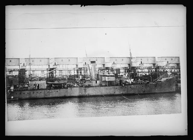 Photo:Novorossiysk Russia Grain Elevator French Destroyer La Suippe 1920