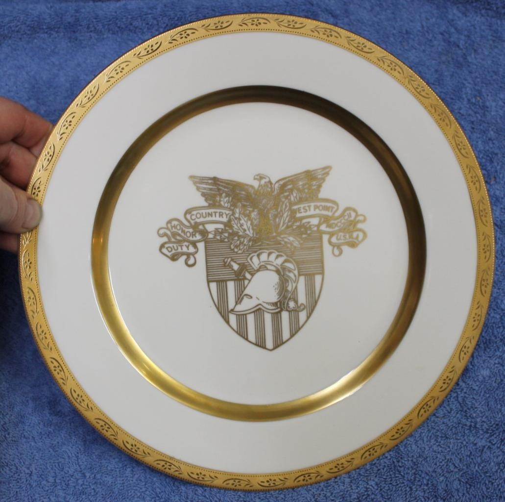 USMA West Point Military Academy Viletta China USA 10-1/2\